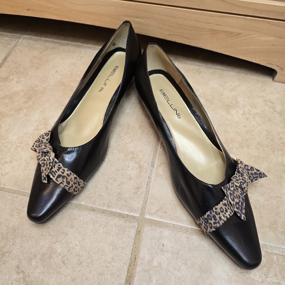 Bellini Black Leather Animal Print W/leopard Print Bow Pointed Toe Size Wide